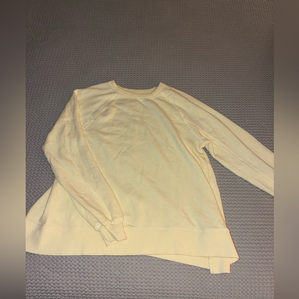 Aerie light yellow crewneck sweatshirt